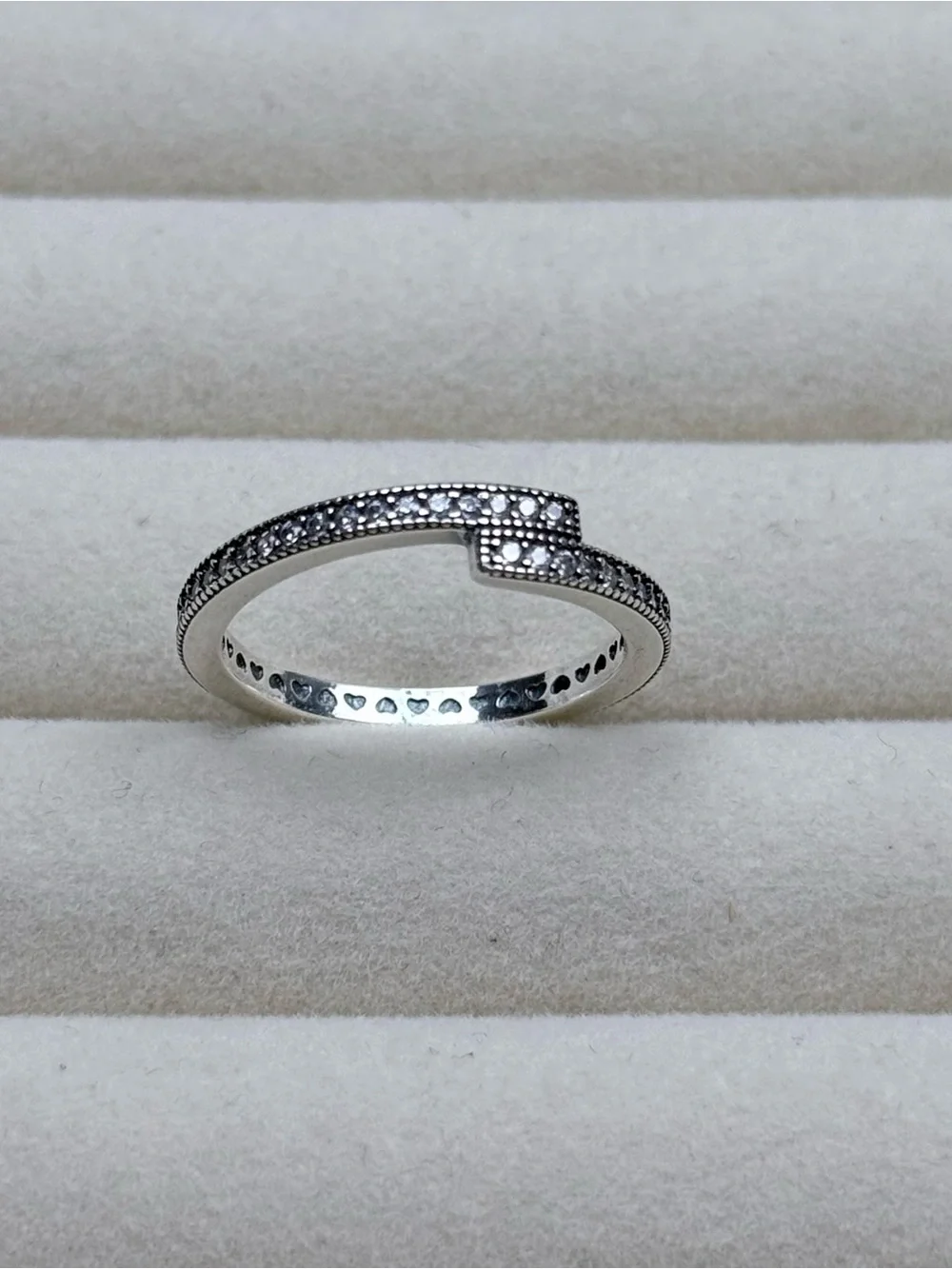 925 Sterling Silver Black Marcasite Pavé ring, Size 8
